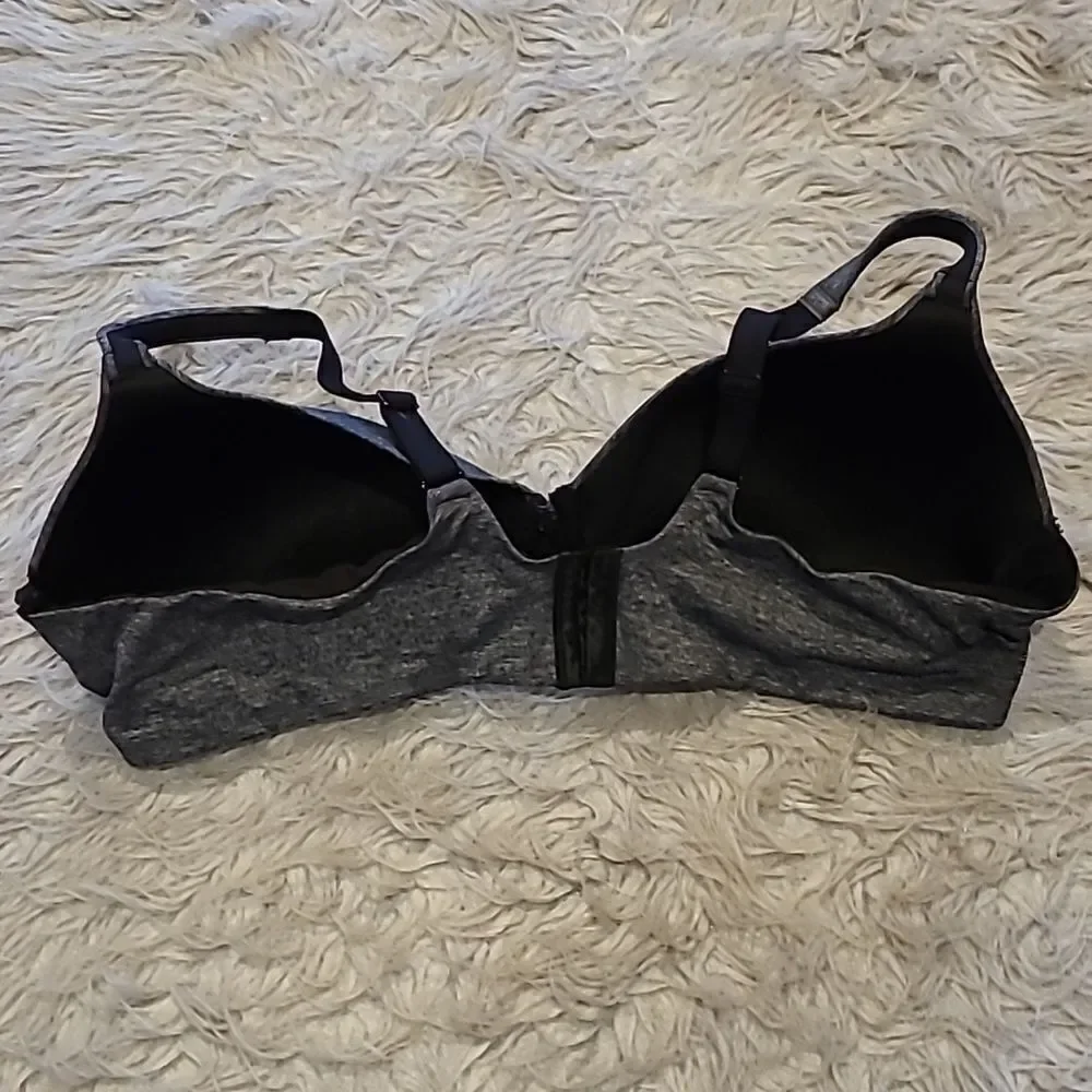 Cacique womens true embrace tshirt gray bra size 46d‎